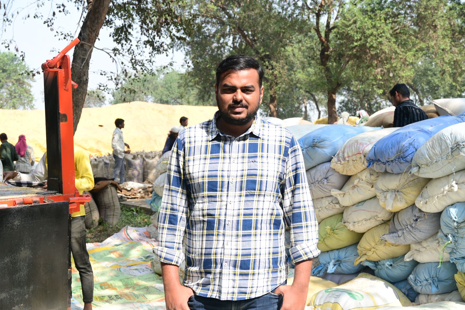 राजनांदगांव: किसान वैभव ने धान उपार्जन केन्द्र में अच्छी व्यवस्था होने पर प्रसन्नता जाहिर की…