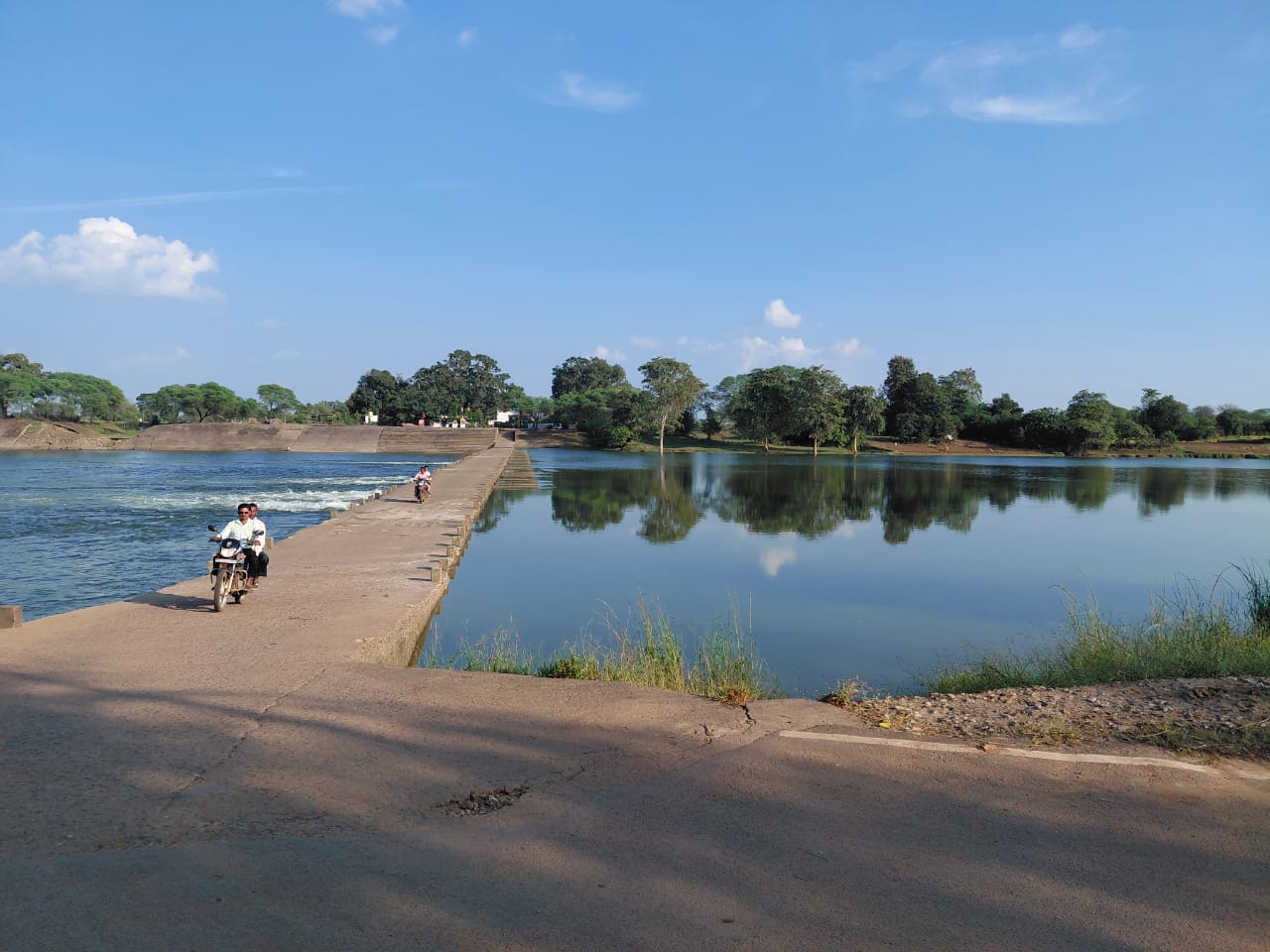 राजनांदगांव: जंगलेसर मोखला एनीकट का हुआ गुणवत्तायुक्त मरम्मत कार्य…