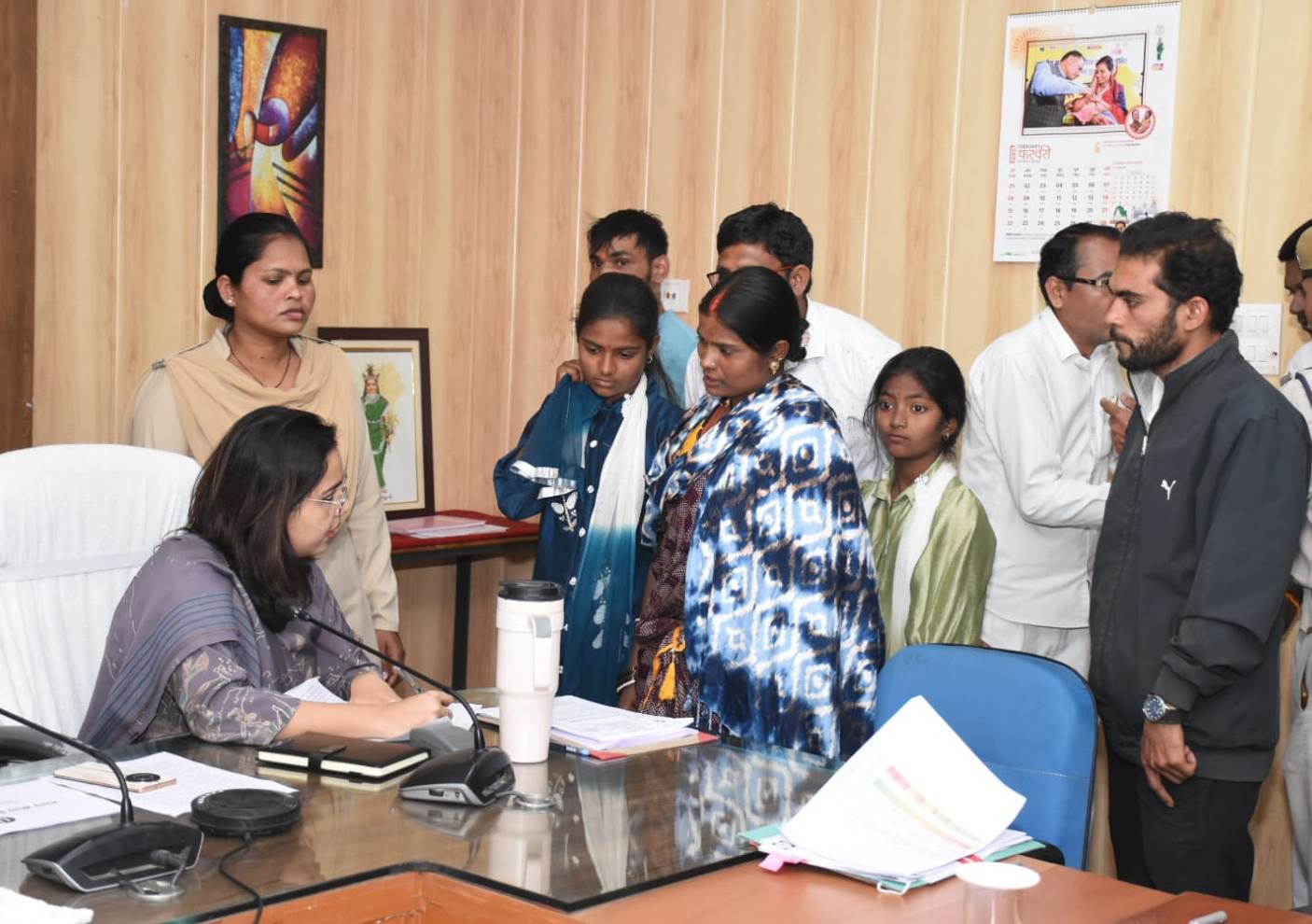 राजनांदगांव: सीईओ जिला पंचायत ने जनदर्शन में संवेदनशीलतापूर्वक सुनी जनसामान्य की समस्याएं…