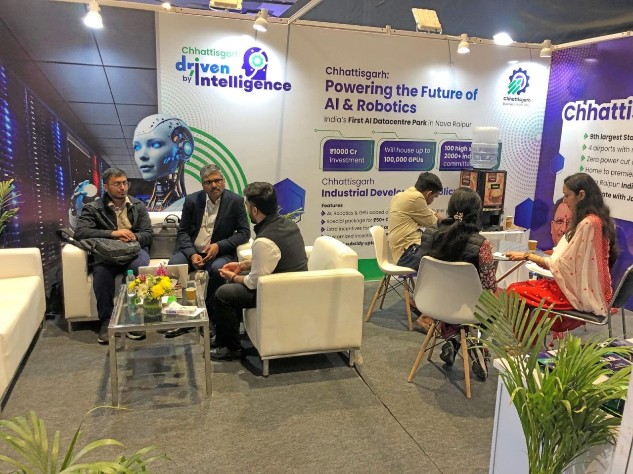 рд░рд╛рдпрдкреБрд░ : рднрд╛рд░рдд рдордВрдбрдкрдо рдореЗрдВ рдПрдЖрдИ рдЗрдореНрдкреИрдХреНрдЯ рд╕рдорд┐рдЯ: рдЫрддреНрддреАрд╕рдЧрдврд╝ рдХрд╛ рд╕реНрдЯреЙрд▓ рдмрдирд╛ рдЖрдХрд░реНрд╖рдг рдХреЗрдВрджреНрд░…