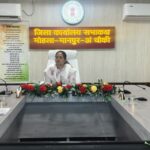  मोहला : बच्चों और महिलाओं के पोषण, स्वास्थ्य, टीकाकरण में समन्वय से करें कार्य–कलेक्टर प्रजापति…