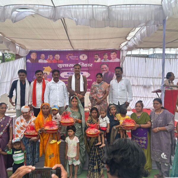 राजनांदगांव: महापौर चिखली में आयोजित शिविर में पहुॅच स्टाल का लिया जायजा…