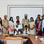 रायपुर : शौर्य चक्र से सम्मानित वीर जवानों से मिले उप मुख्यमंत्री विजय शर्मा…