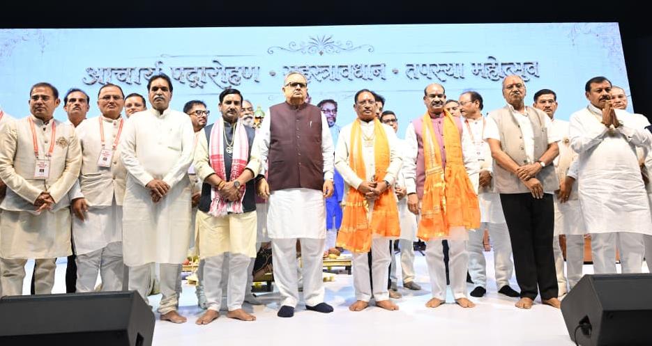रायपुर : मानवता को शांति, आत्मसंयम, करुणा और अहिंसा का मार्ग दिखाते हैं भगवान महावीर के विचार : लोकसभा अध्यक्ष ओम बिरला…