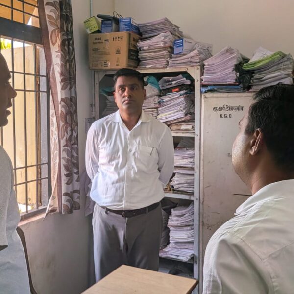 राजनांदगांव : राजस्व प्रकरणों के त्वरित निराकरण, अभिलेखों के संधारण एवं आमजन सुविधाओं पर दिया विशेष जोर…