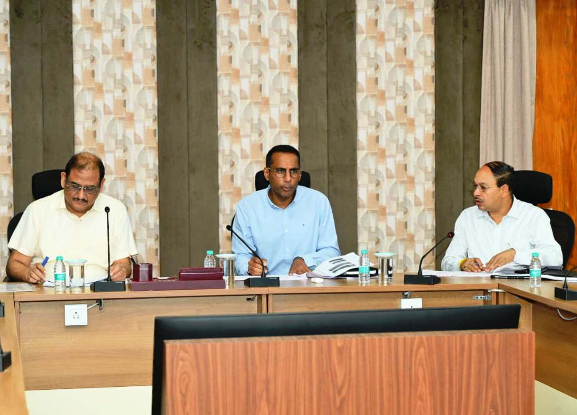 लोक निर्माण विभाग के सचिव ने जेलों में निर्माणाधीन कार्यों की प्रगति की समीक्षा की…
