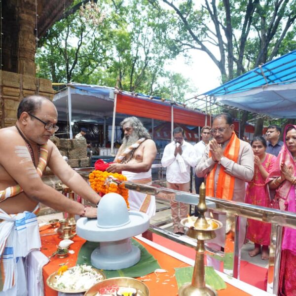 मुख्यमंत्री विष्णुदेव साय ने भोरमदेव धाम में की पूजा-अर्चना, प्रदेश की सुख-समृद्धि के लिए की मंगलकामना…