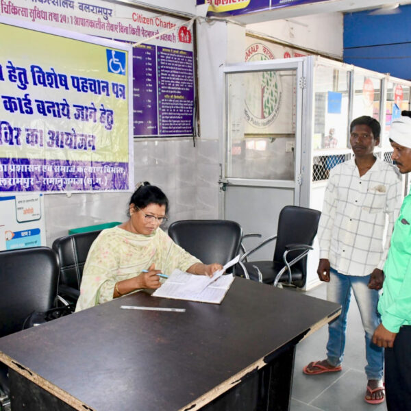 नियमित यूडीआईडी शिविर से दिव्यांगजनों को मिल रही…