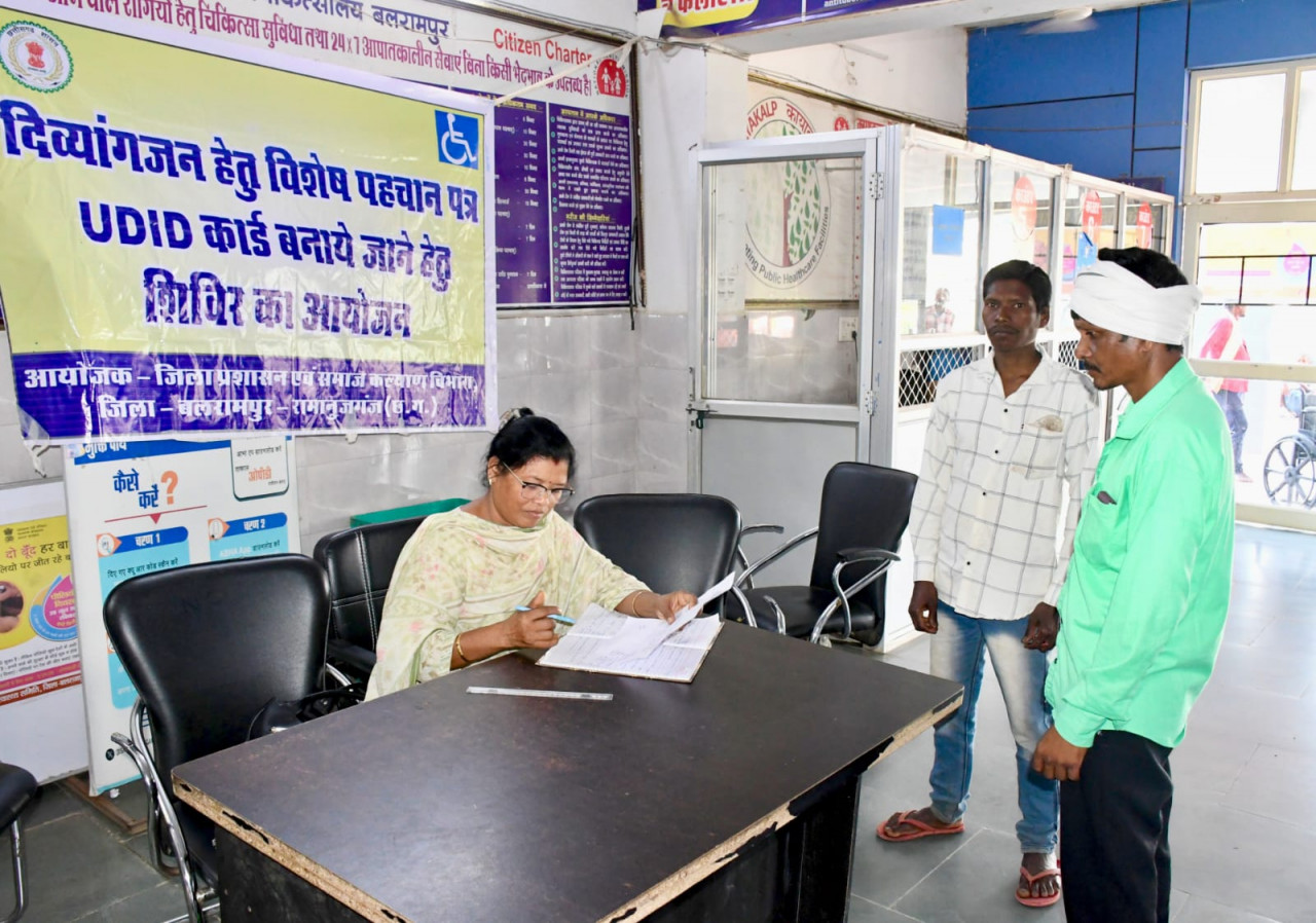 नियमित यूडीआईडी शिविर से दिव्यांगजनों को मिल रही…