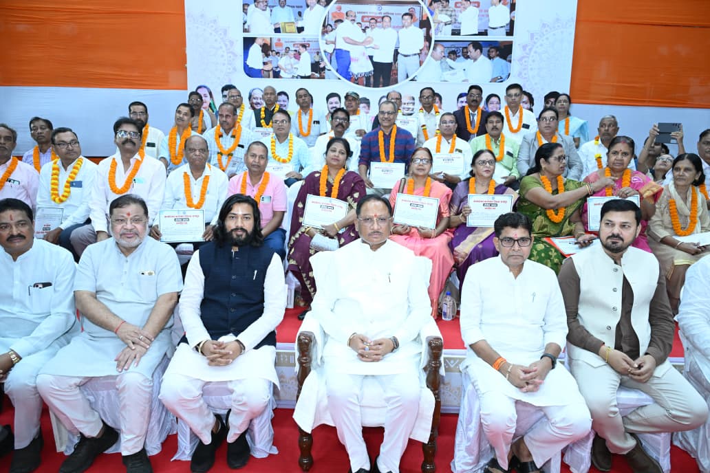 दिव्यांगजनों के सम्मान और सशक्तीकरण के लिए सरकार निरंतर प्रतिबद्ध : मुख्यमंत्री विष्णु देव साय…