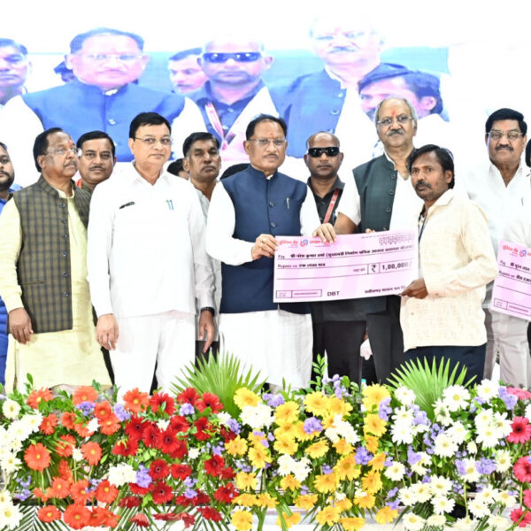 विशेष लेख : ढाई साल की उपलब्धियाँ- छत्तीसगढ़ का श्रमिक कल्याण के क्षेत्र में नई पहचान…