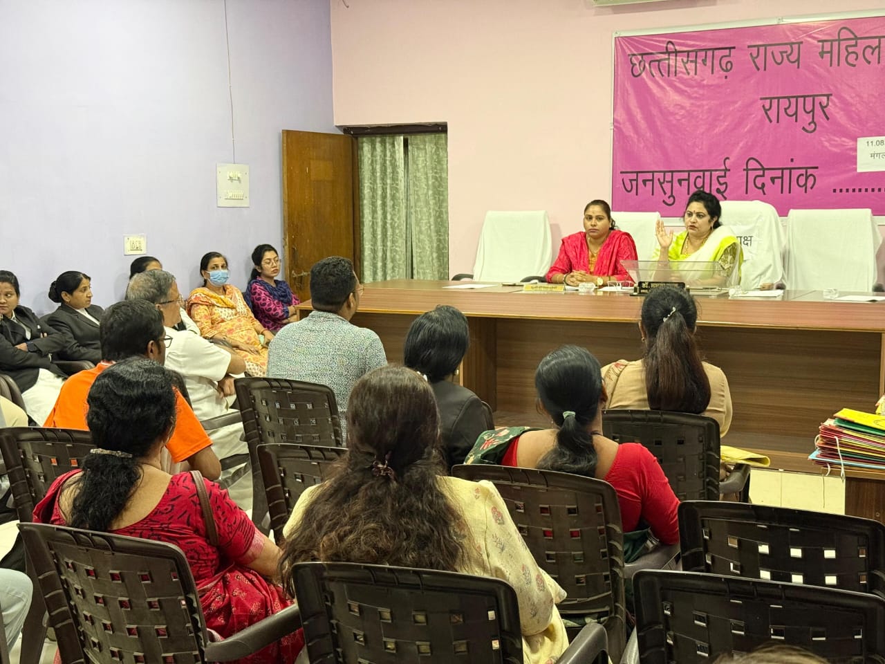 एआई से महिलाओं की तस्वीर बनाकर सोशल मीडिया पर प्रसारित करना गंभीर साइबर अपराध : महिला आयोग…