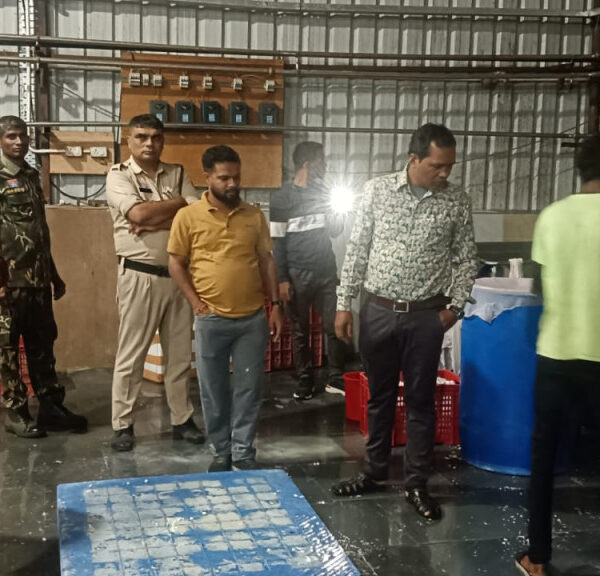 रात 12 बजे वैद्य फूड में राजस्व, खाद्य औषधि एवं पुलिस की संयुक्त टीम की दबिश, 200 किलो पनीर जब्त…