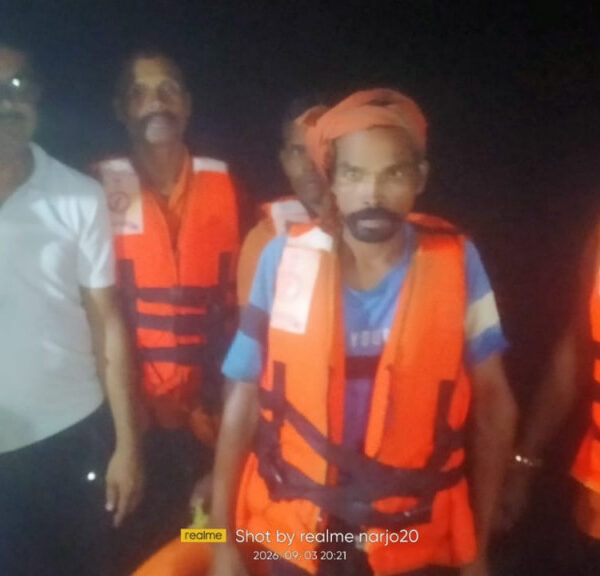 उफनती नदी में चट्टान पर फंसे ग्रामीण का डीडीआरएफ टीम ने किया सुरक्षित रेस्क्यू…