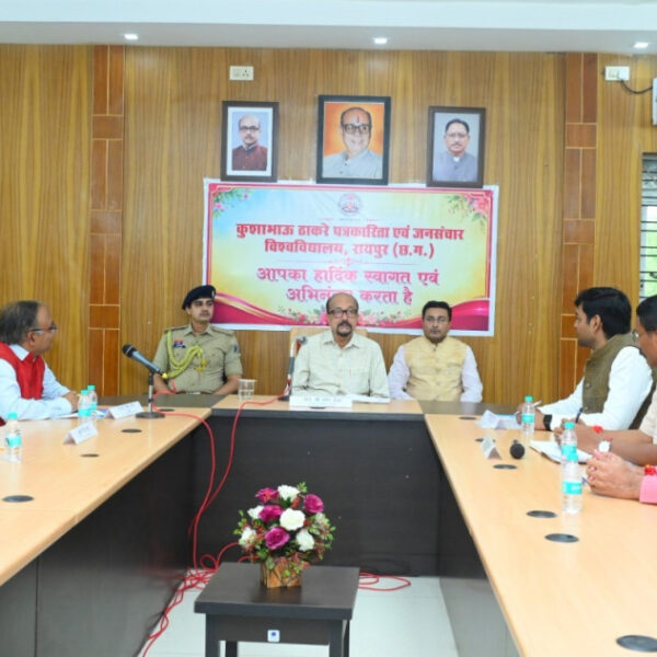 पत्रकारिता में सत्य, तथ्य और जनहित सर्वाेच्च प्राथमिकता हो – राज्यपाल डेका…