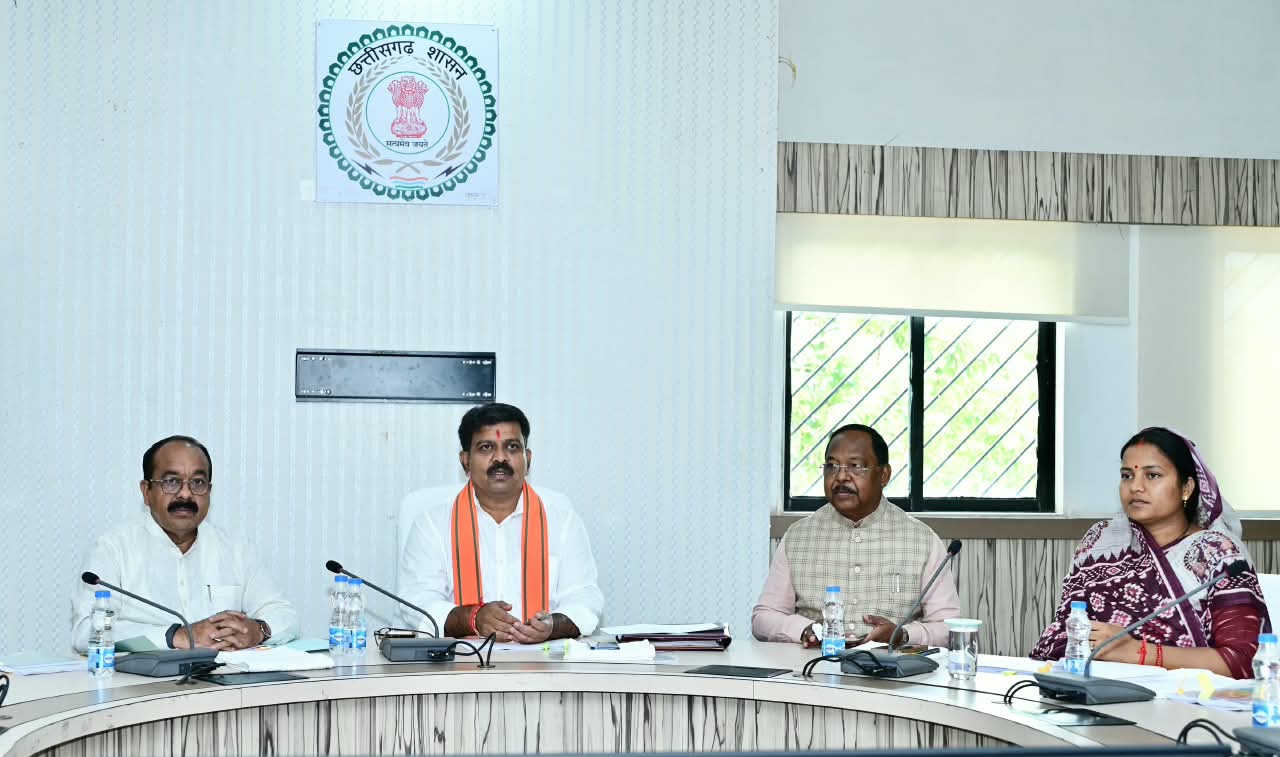 उप मुख्यमंत्री विजय शर्मा की अध्यक्षता में राजनीतिक प्रकरण वापसी समिति की हुई अहम बैठक…